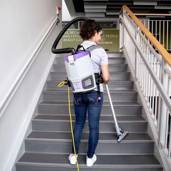 /public/media/8-gofit-3-school-stairs-3000px.webp