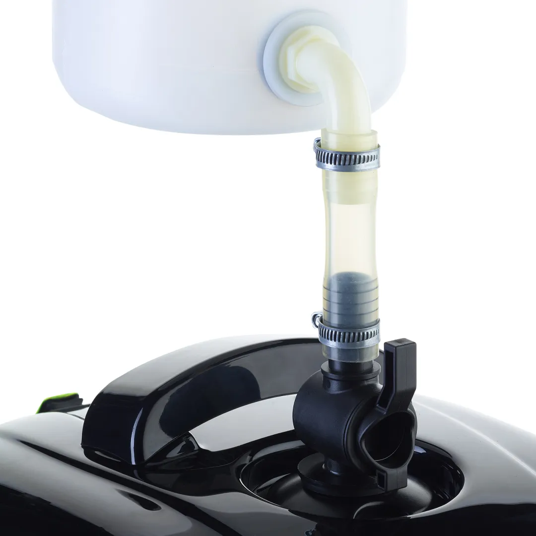 /public/media/Brio-Pro-1000CT-Trolley-Water-Connection-1.webp