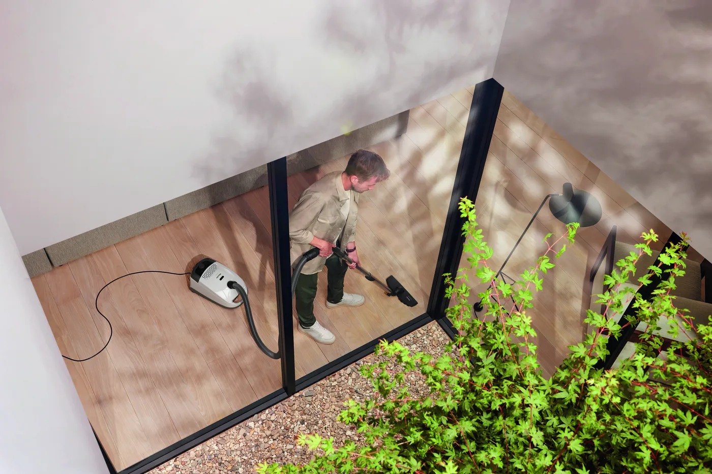 /public/media/guard-s1-parquet-flex-brilliant-white-factual-20000215334-highres.jpg.webp