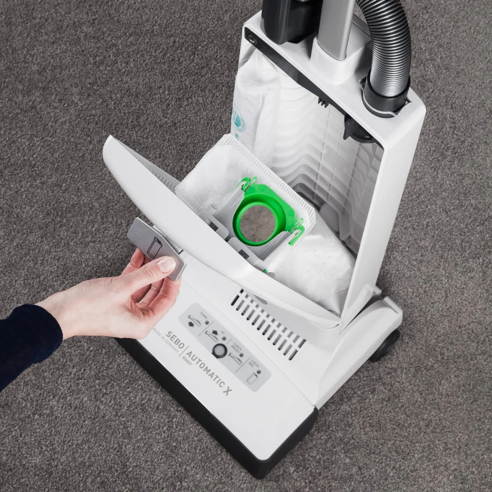 /public/media/sebo-automatic-x-bag_cb85b57167f53840.webp